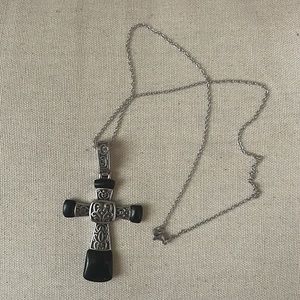 New Black Onyx Inlay Cross Pendant Necklace (20 inches) Stainless Steel